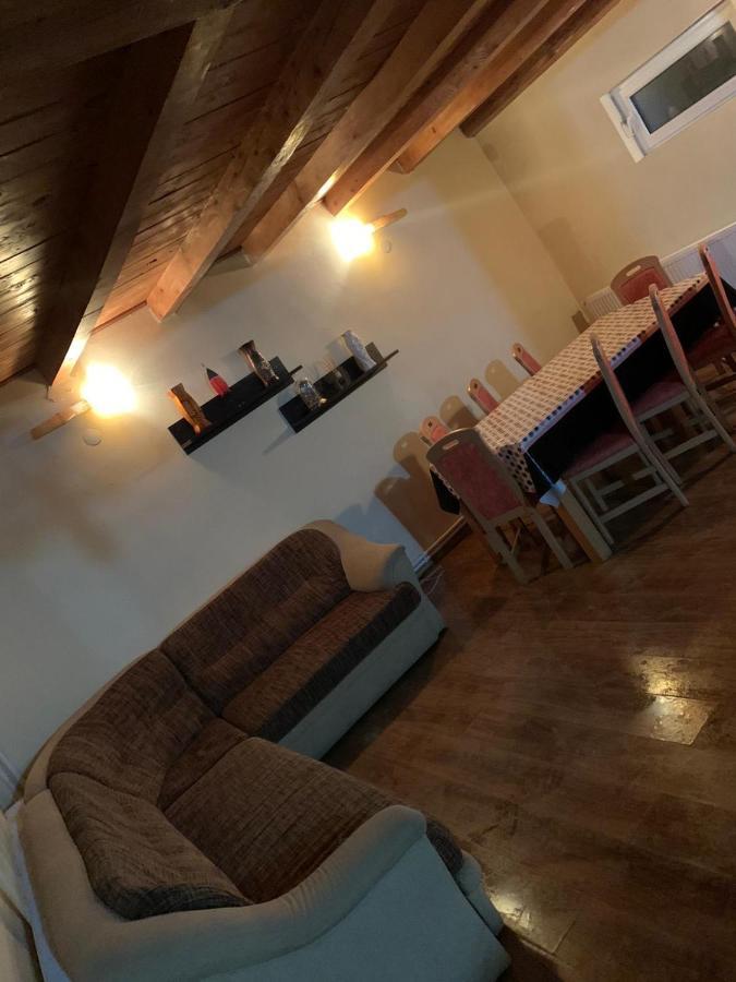 Cabana Vladimir Cucuceni Exterior foto